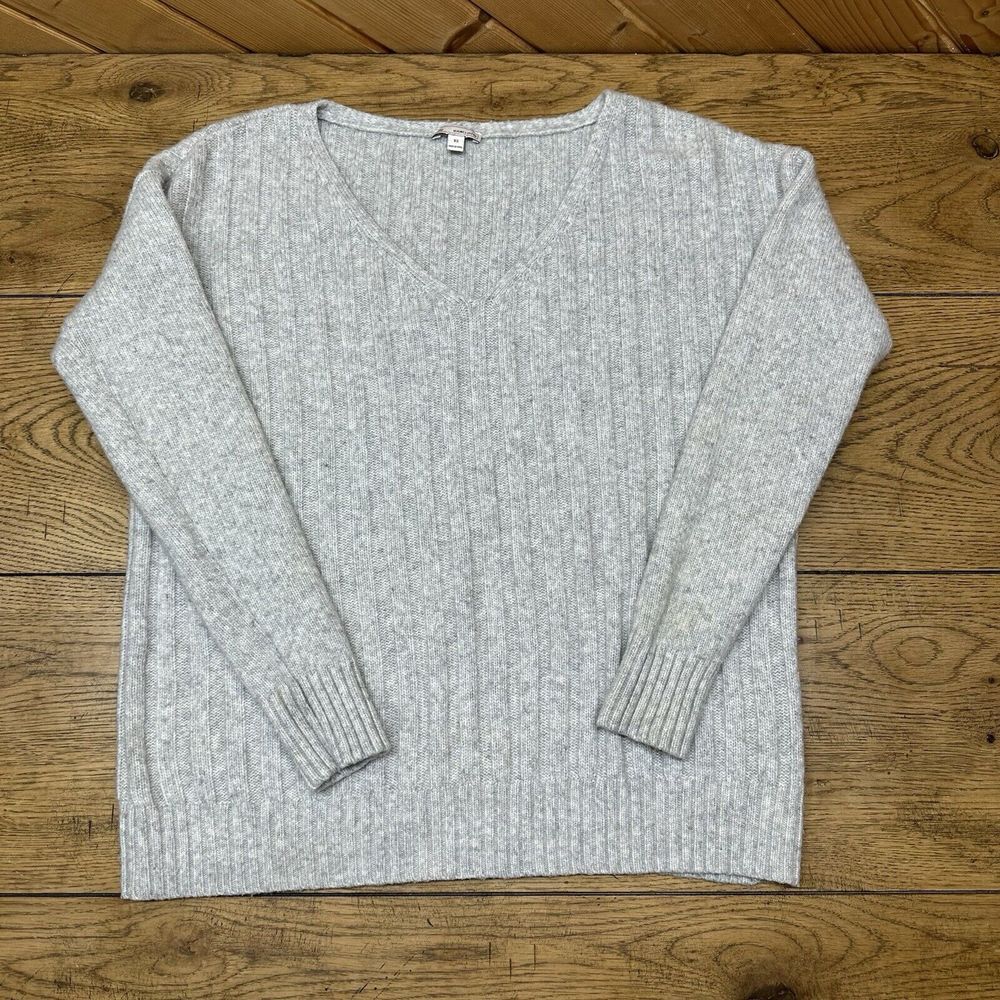 Vintage Gap Sweater XS Wool Blend Cable Knit V-Neck Pullover Long Sleeve Gray